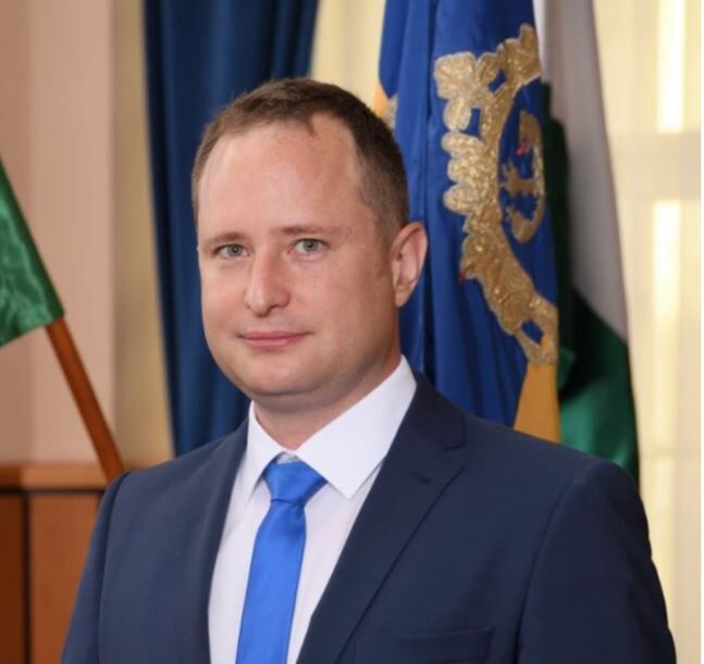 karacsony adam