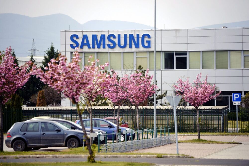 samsung god